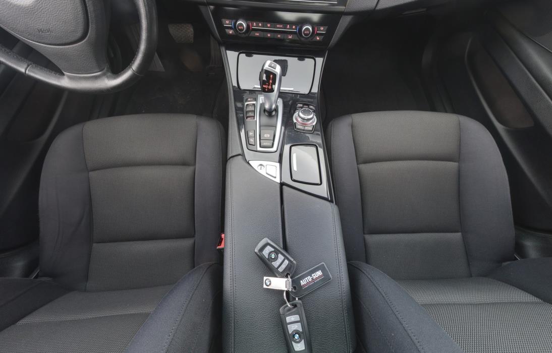 BMW 520 2015