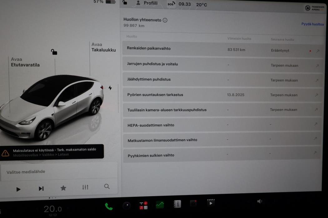 TESLA Model Y 2023