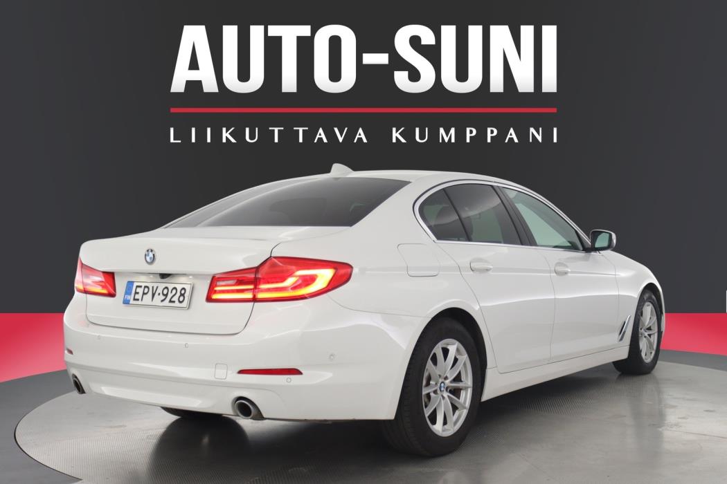 BMW 518 2019