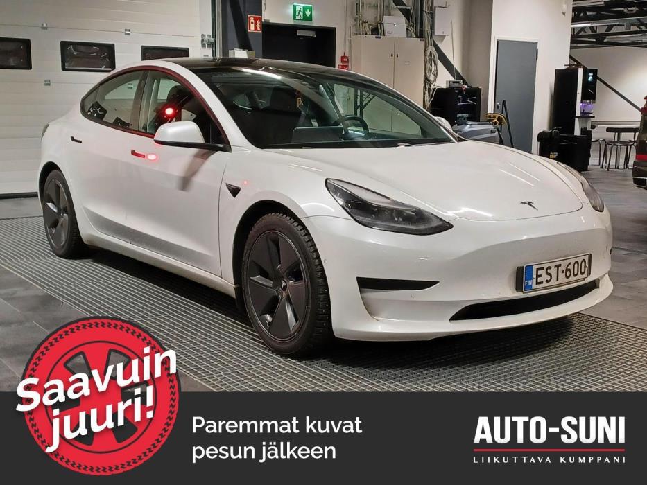 TESLA Model 3 2021