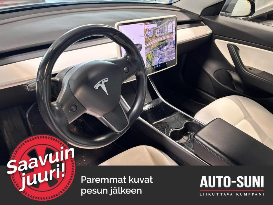 TESLA Model 3 2019