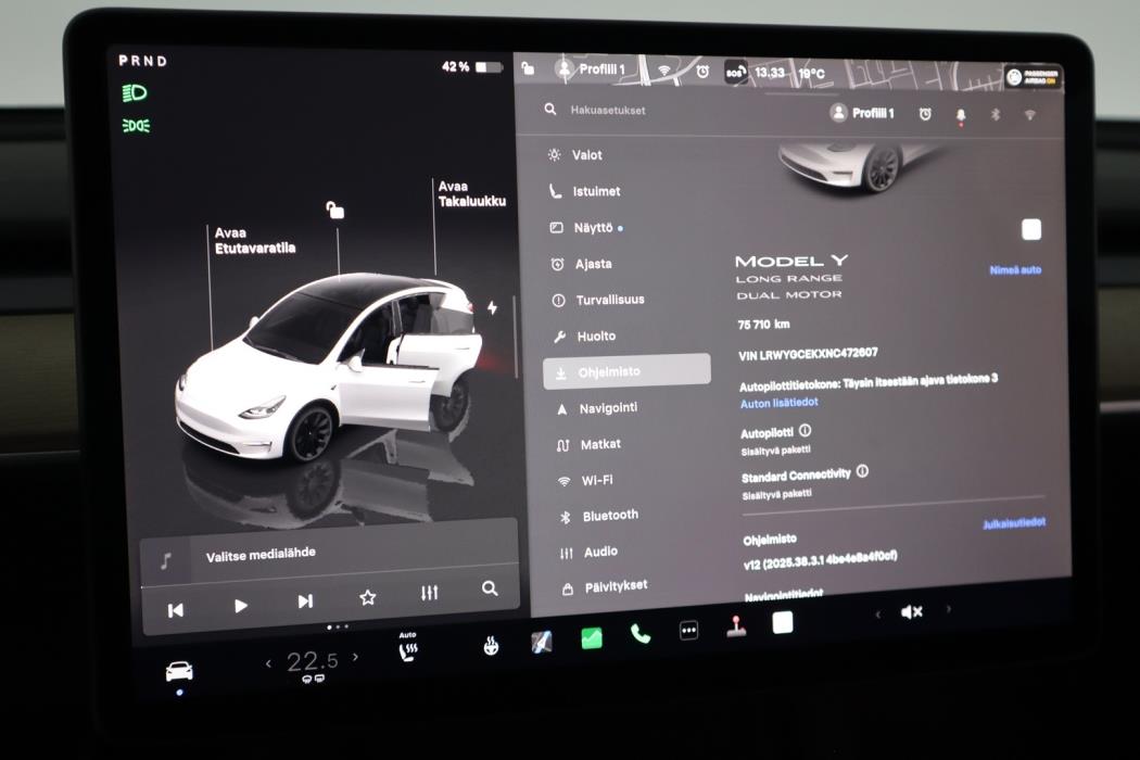 TESLA Model Y 2022