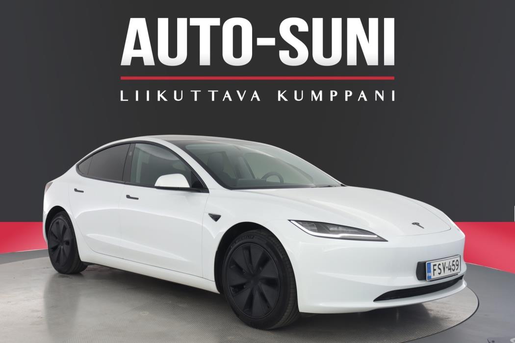TESLA Model 3 2024
