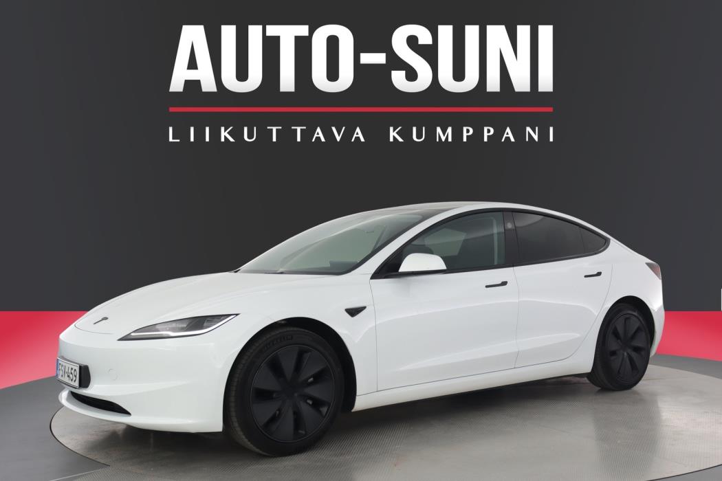 TESLA Model 3 2024