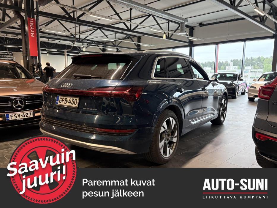 AUDI e-tron 2020