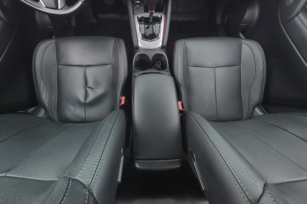 NISSAN Qashqai 2017