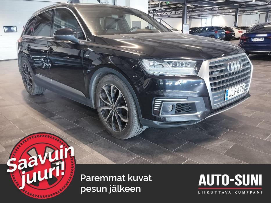 AUDI Q7 2017