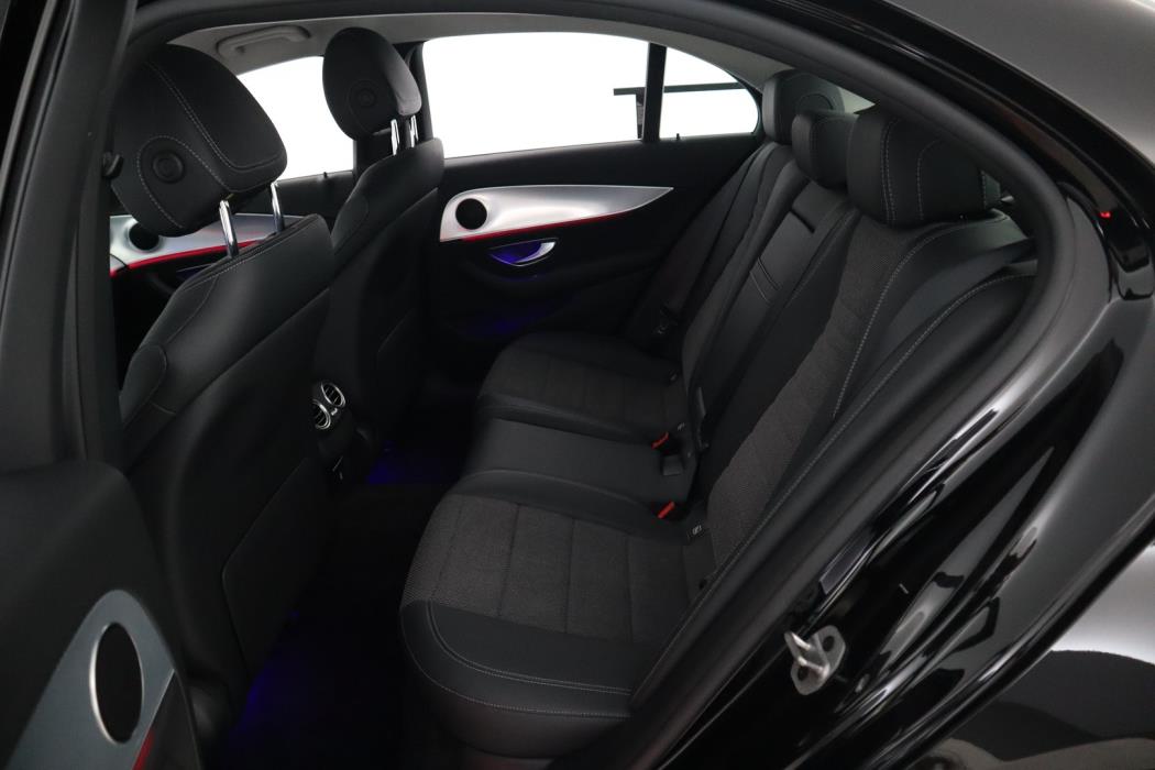 MERCEDES-BENZ E 2020