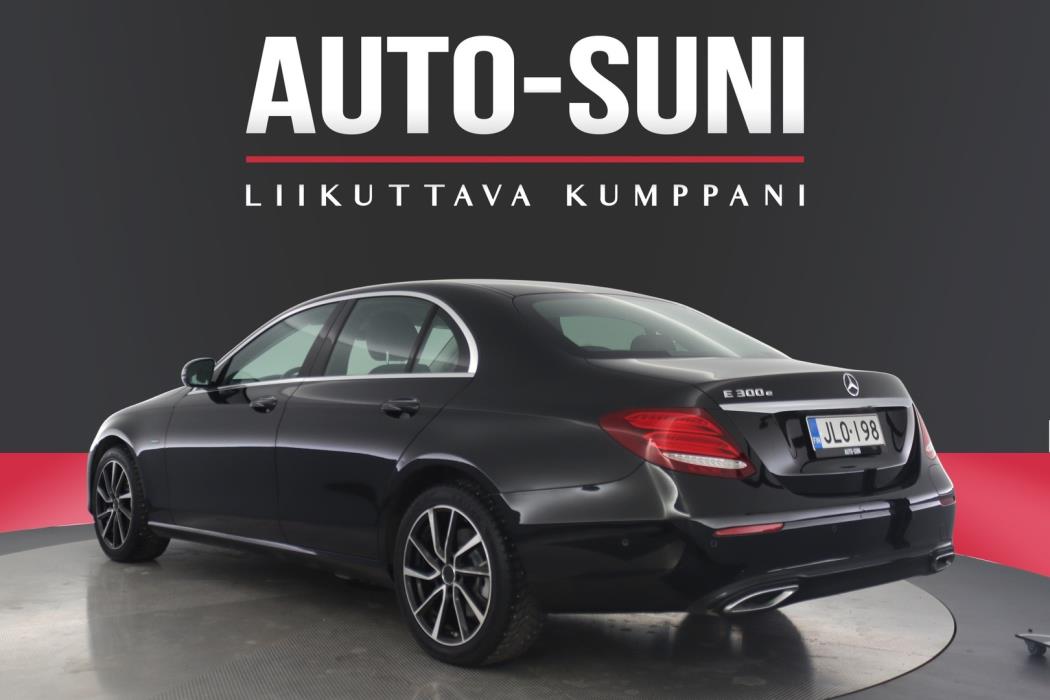 MERCEDES-BENZ E 2020