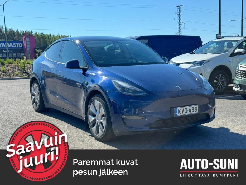 TESLA Model Y 2023