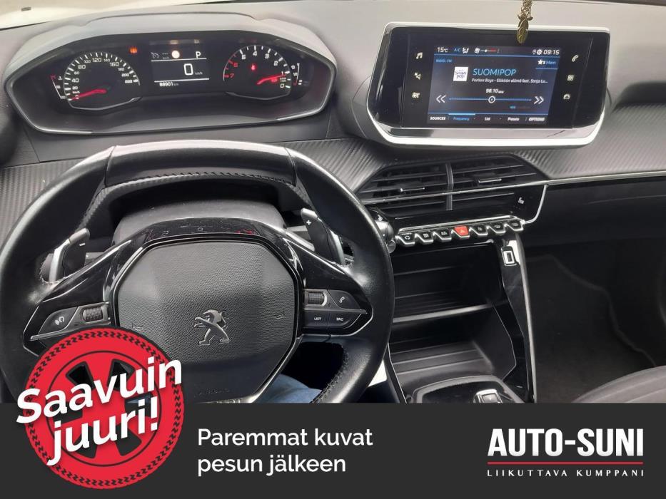 PEUGEOT 208 2021