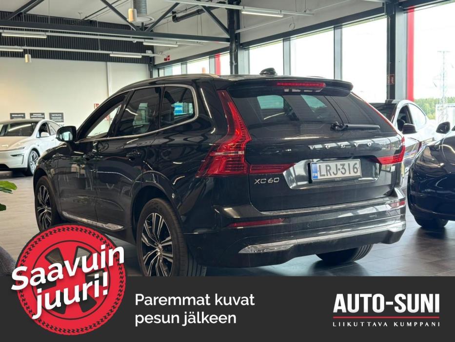 VOLVO XC60 2022