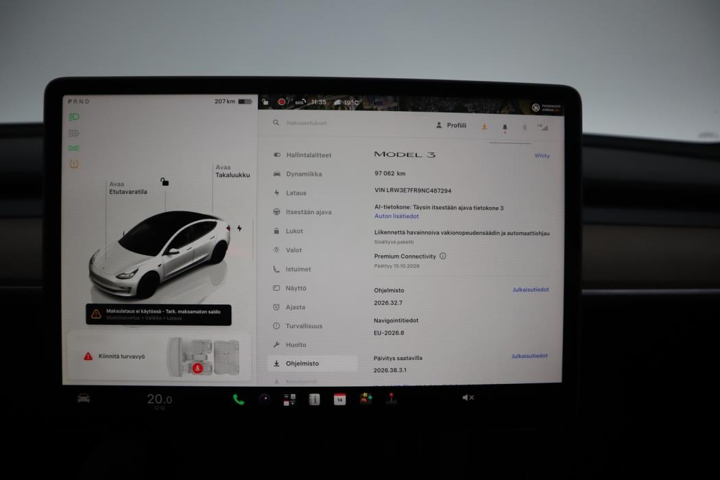 TESLA Model 3 2022