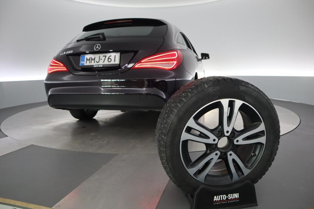 MERCEDES-BENZ CLA 2015