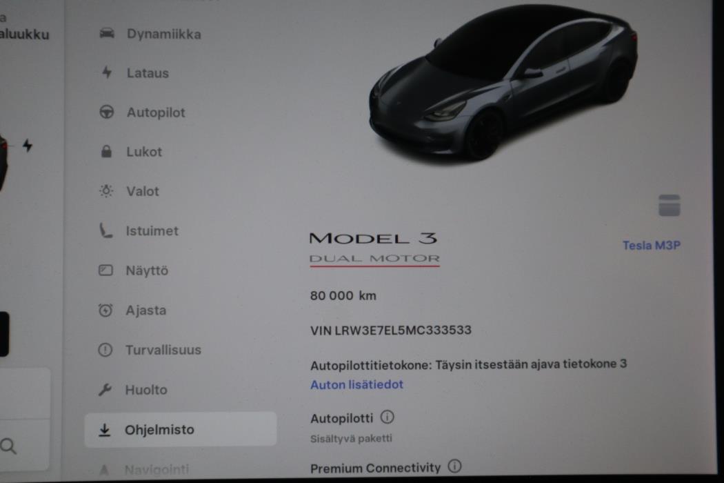 TESLA Model 3 2021
