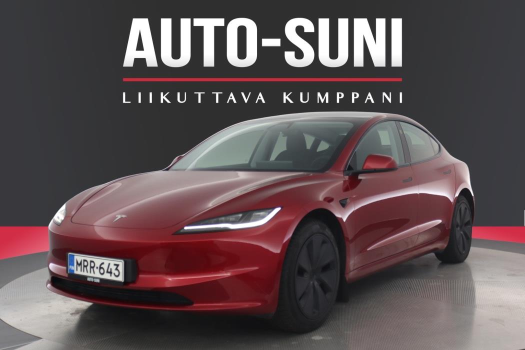 TESLA Model 3 2025