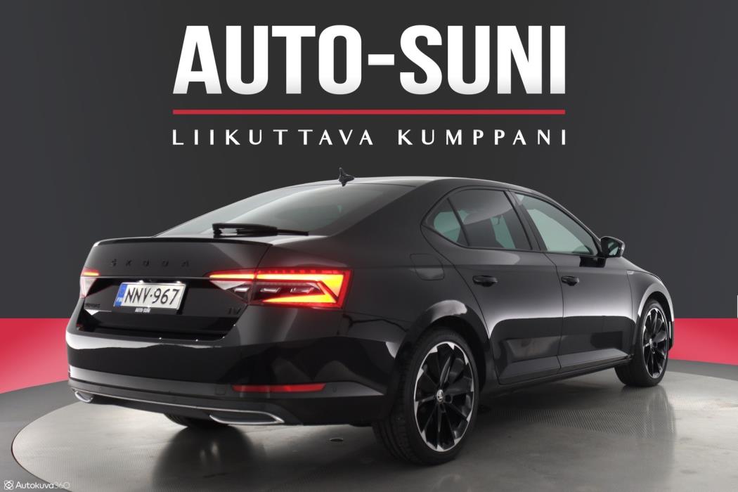 SKODA Superb 2023