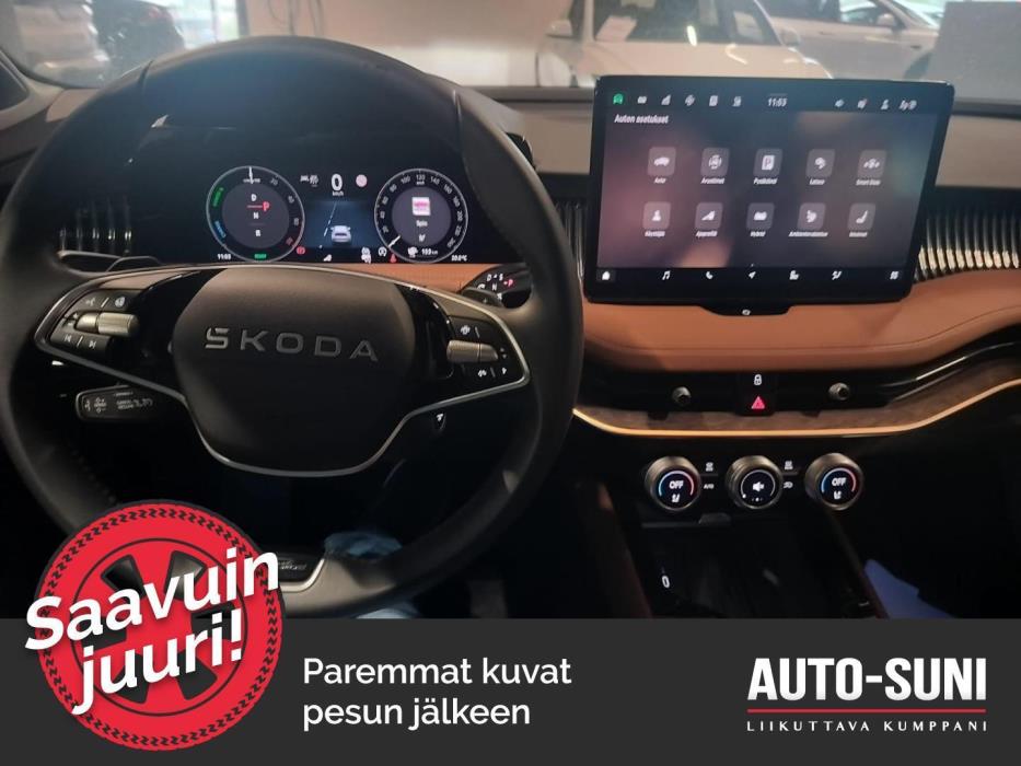 SKODA Superb 2025