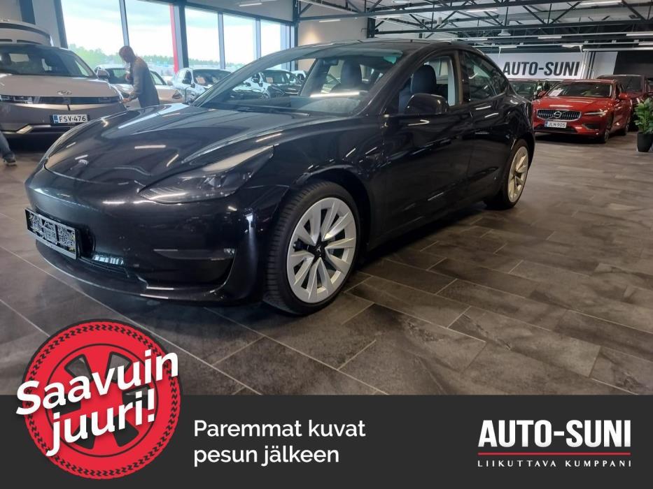 TESLA Model 3 2023