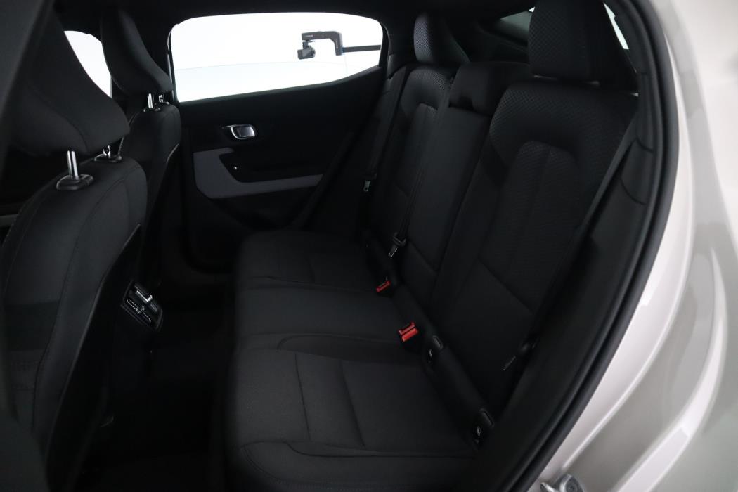 POLESTAR 2 2023