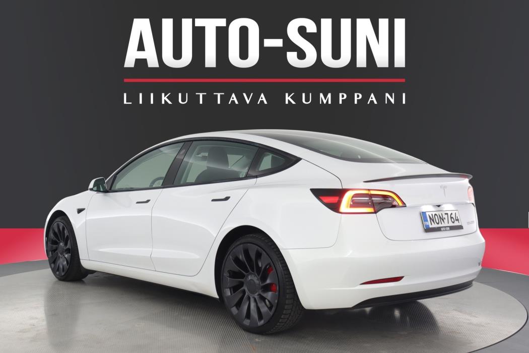 TESLA Model 3 2023
