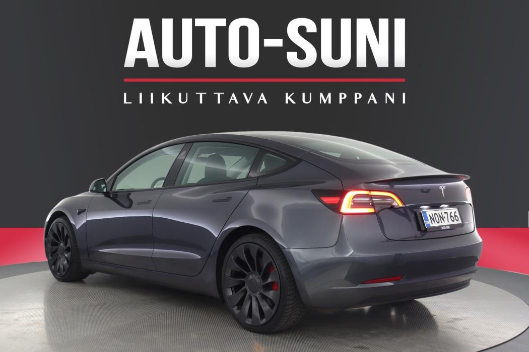 TESLA Model 3 2023
