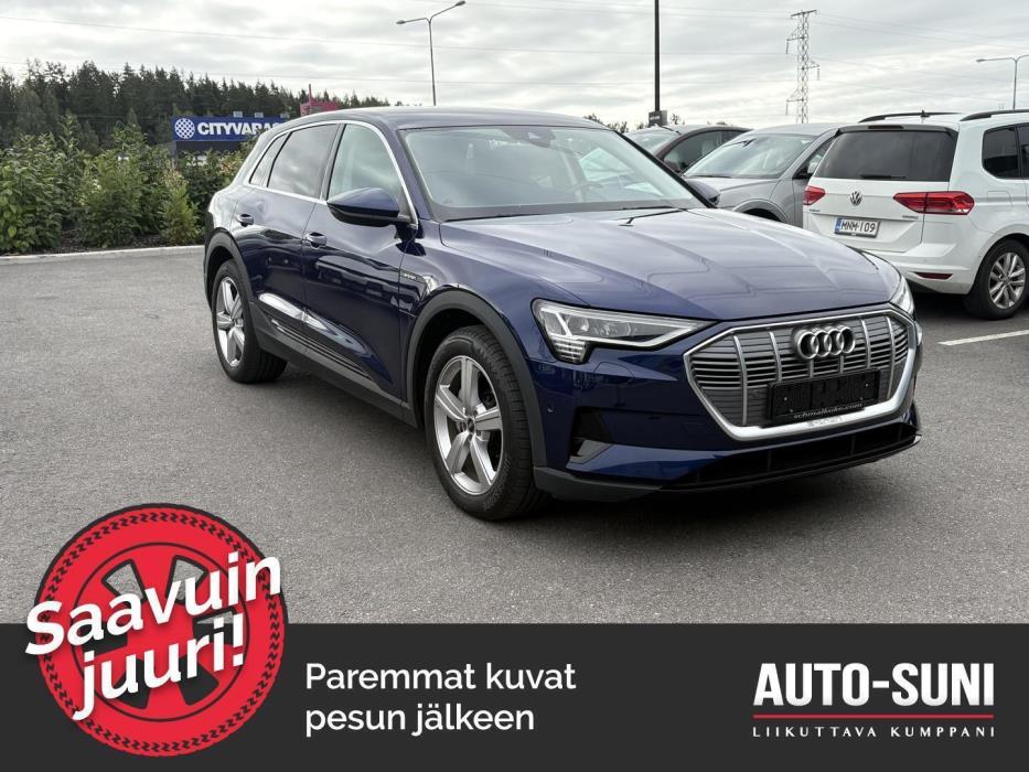 AUDI e-tron 2022