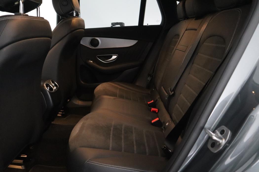 MERCEDES-BENZ EQC 2023