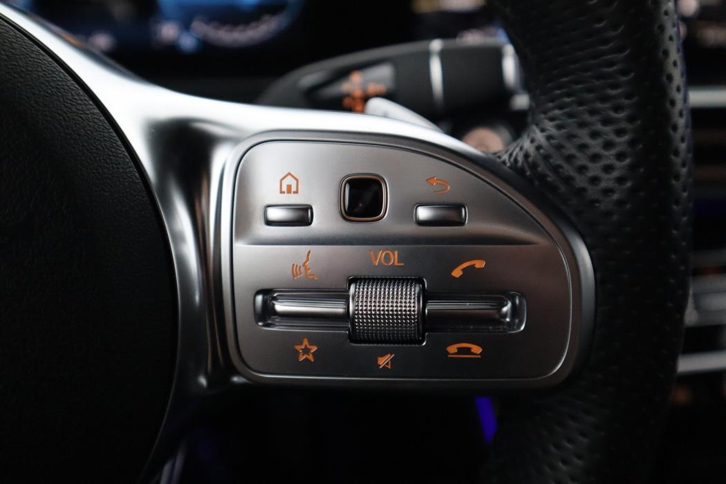 MERCEDES-BENZ EQC 2023