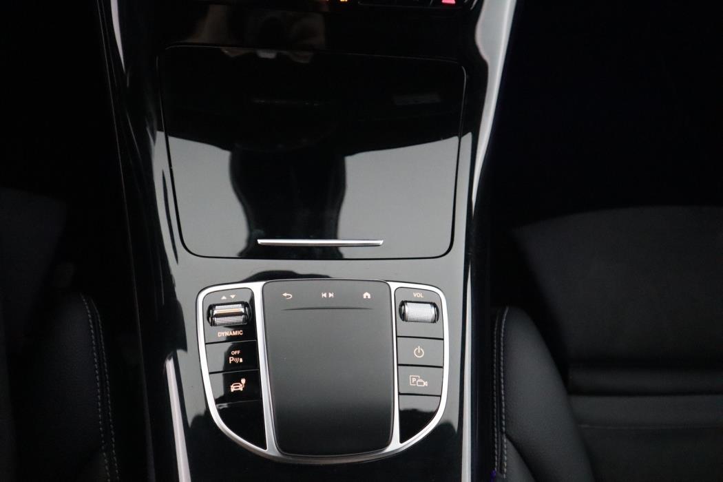 MERCEDES-BENZ EQC 2023