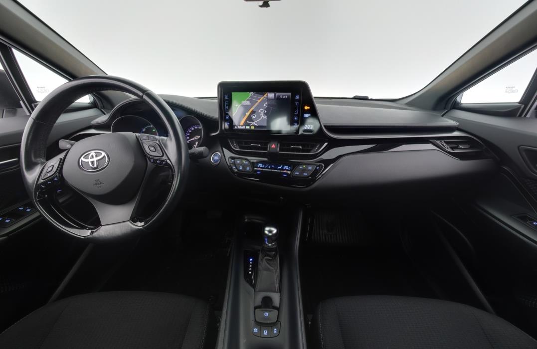 TOYOTA C-HR 2018