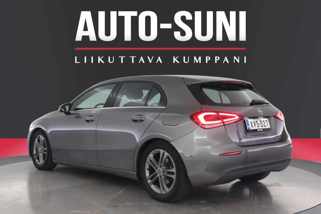 MERCEDES-BENZ A 2019