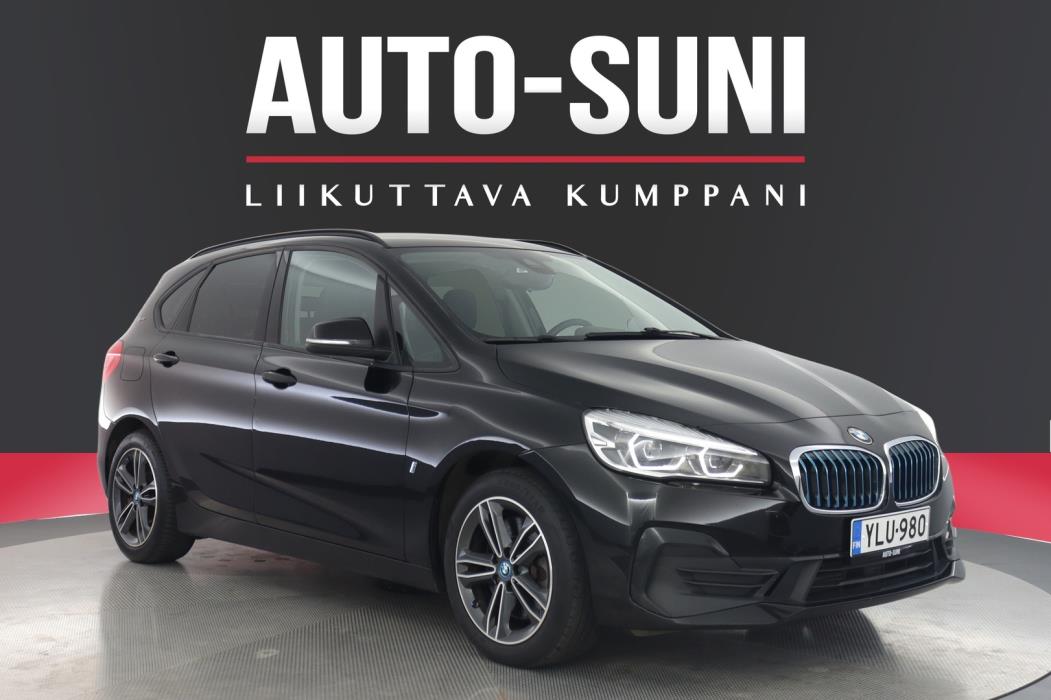 BMW 225 2019