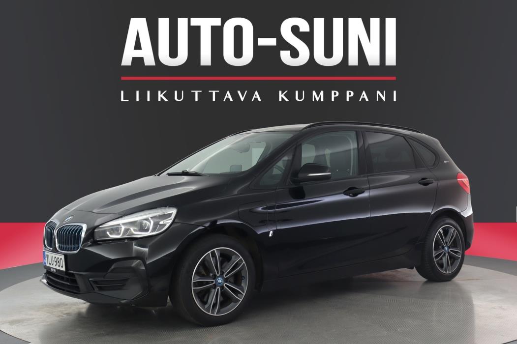 BMW 225 2019