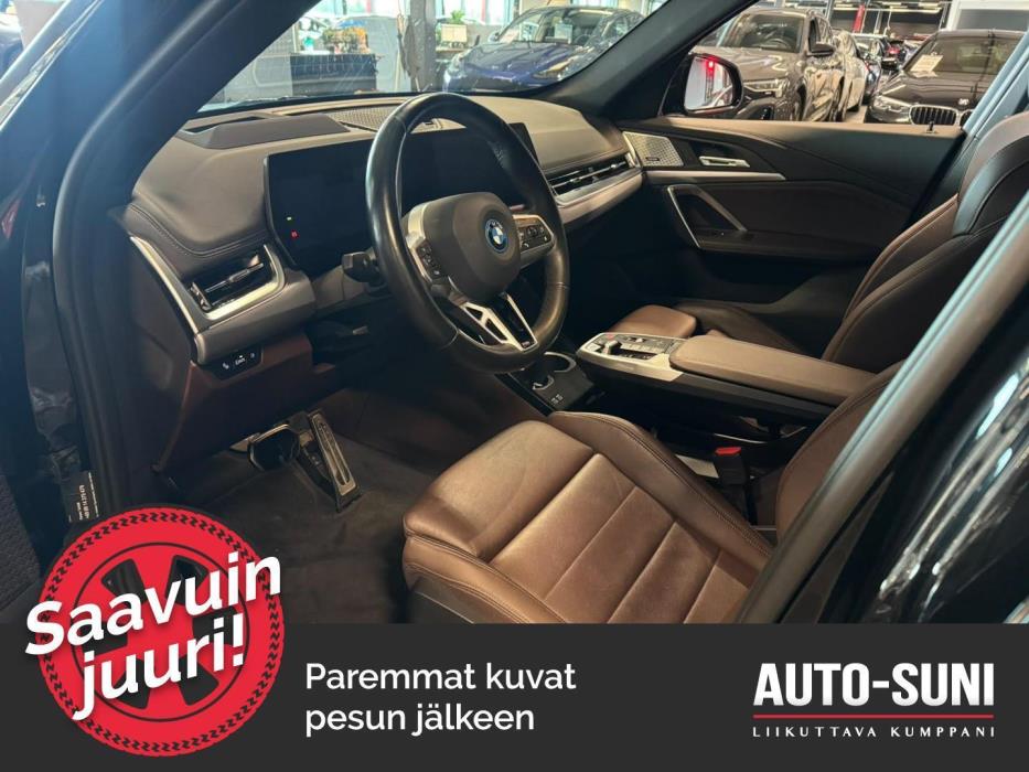 BMW iX1 2023