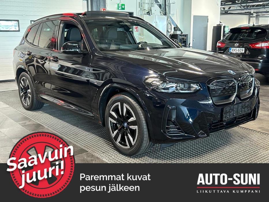 BMW iX3 2023