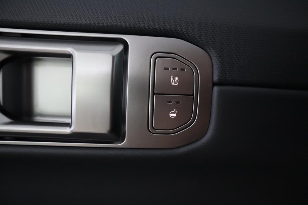 KIA EV4 2026