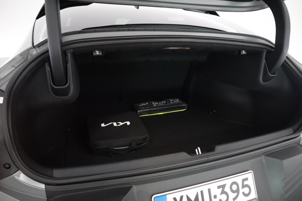 KIA EV4 2026