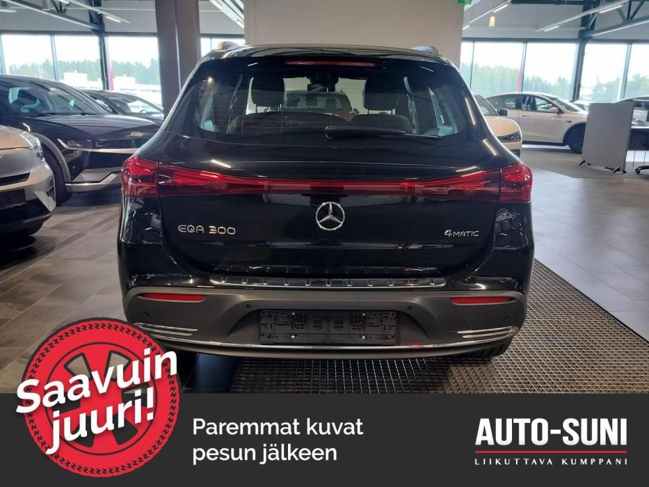 MERCEDES-BENZ EQA 2025