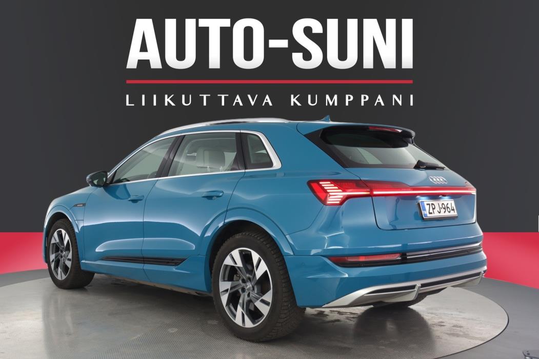 AUDI e-tron 2020