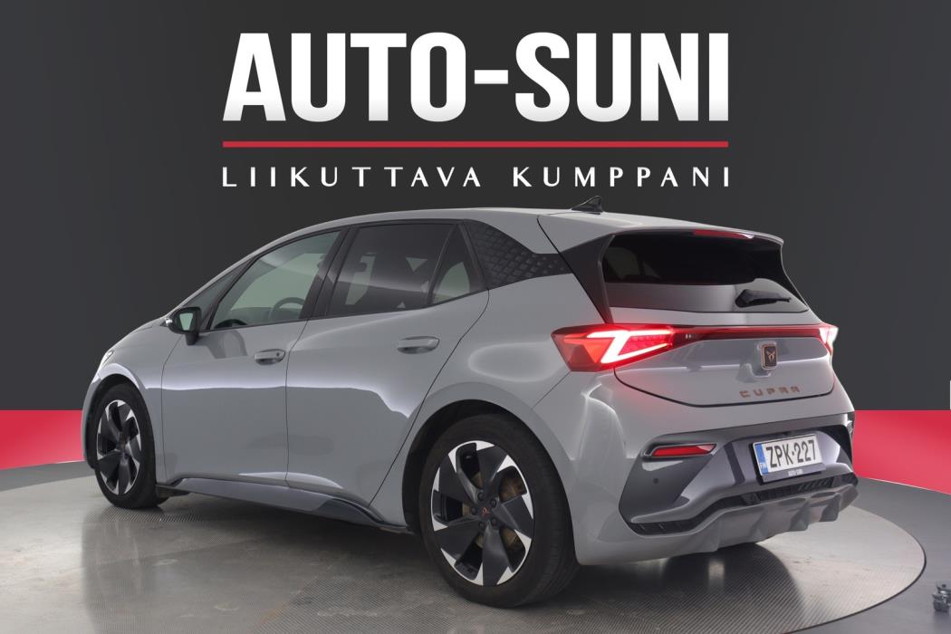 CUPRA Born 2023