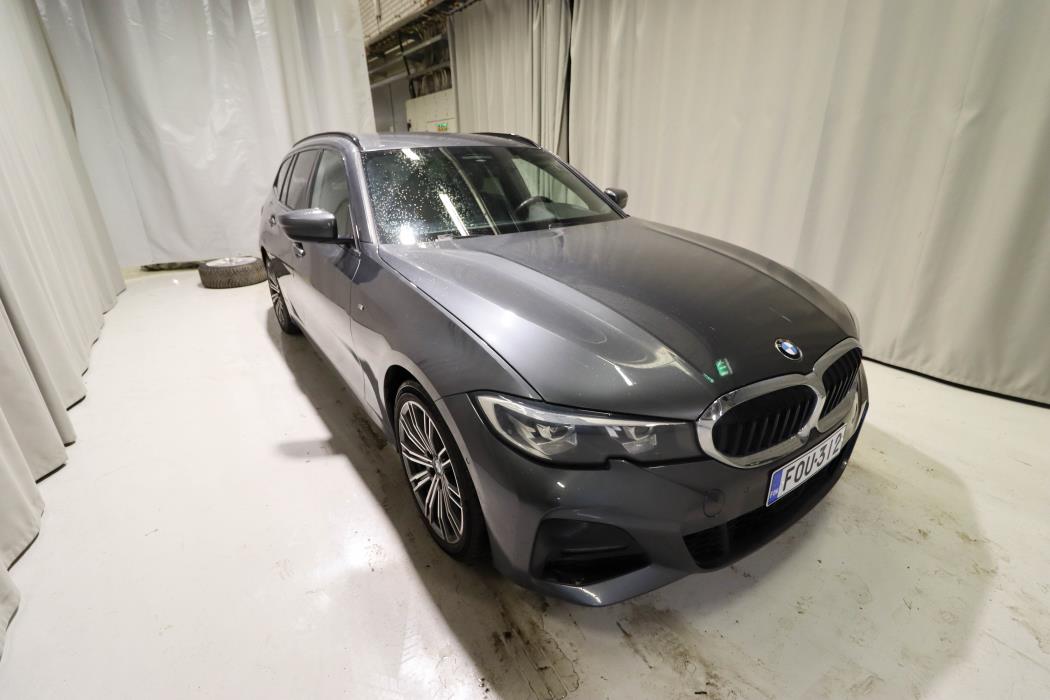 BMW 320 2021