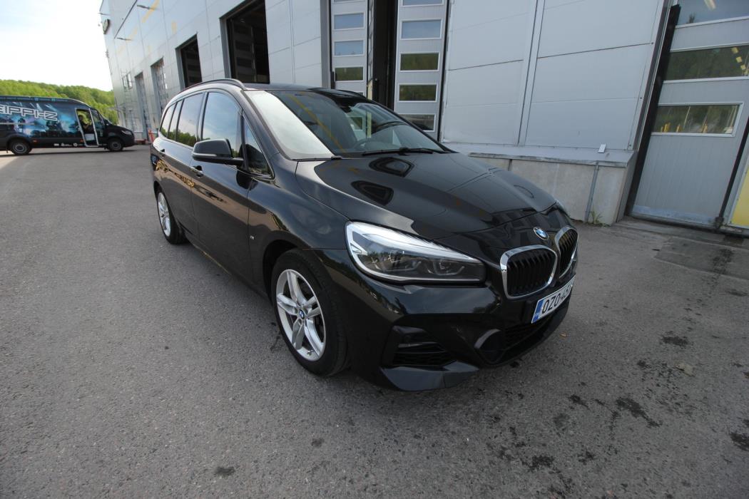 BMW 218 2023