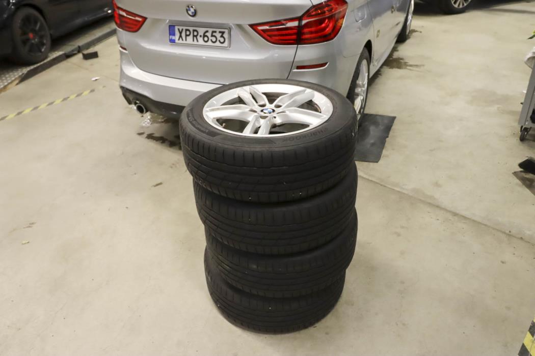 BMW 218 2022