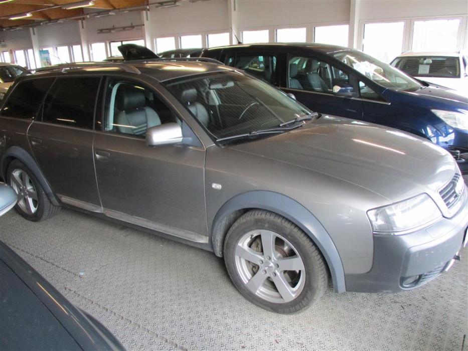 Audi A6 allroad quattro 2005