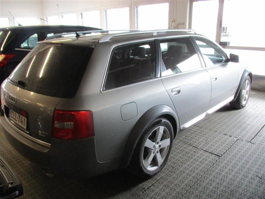 Audi A6 allroad quattro 2005