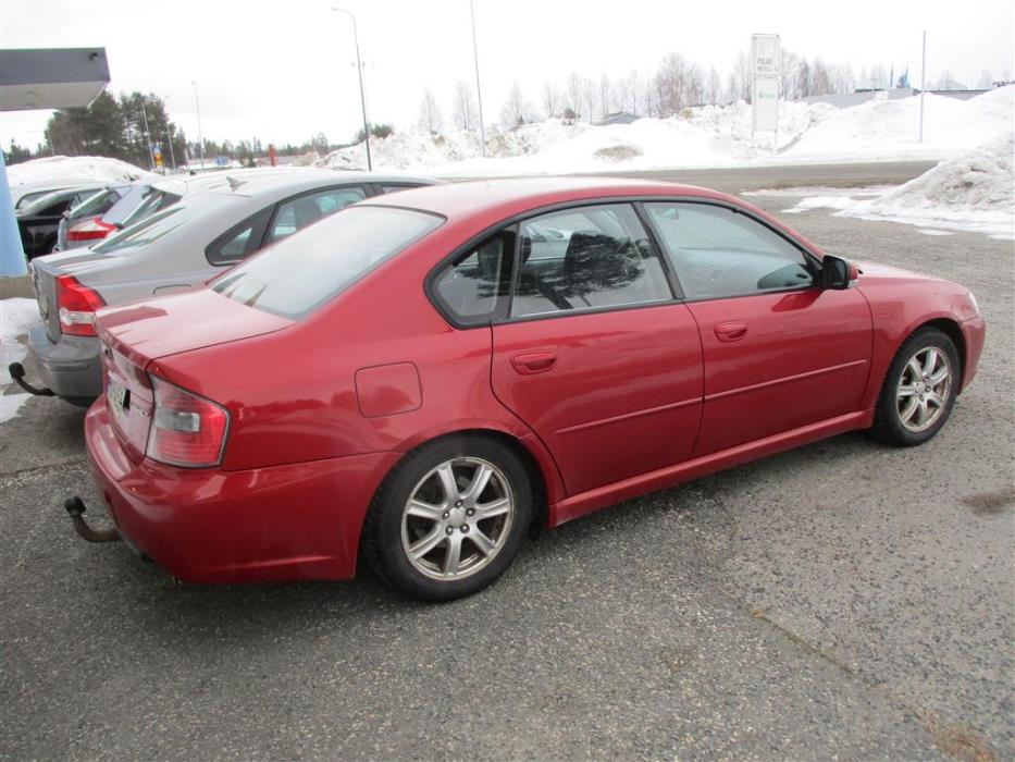 Subaru Legacy 2004