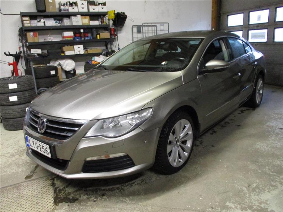 Volkswagen Passat CC 2009