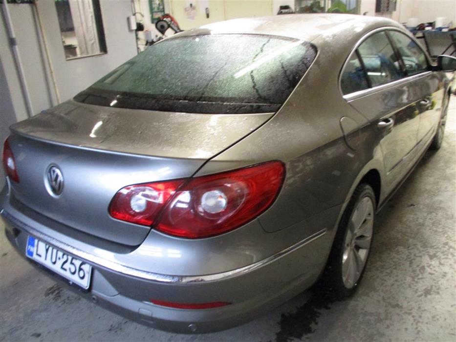 Volkswagen Passat CC 2009
