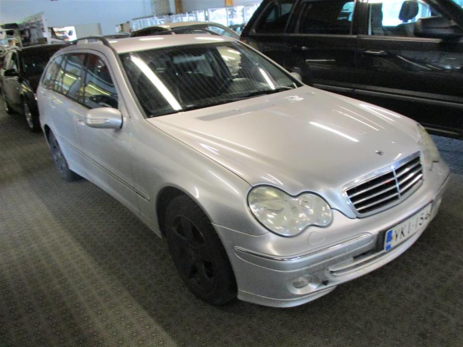 Mercedes-Benz C 2006